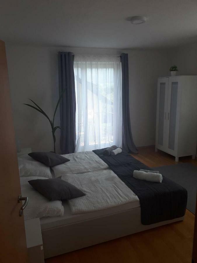 Mistel Apartman Bodensdorf Exteriör bild
