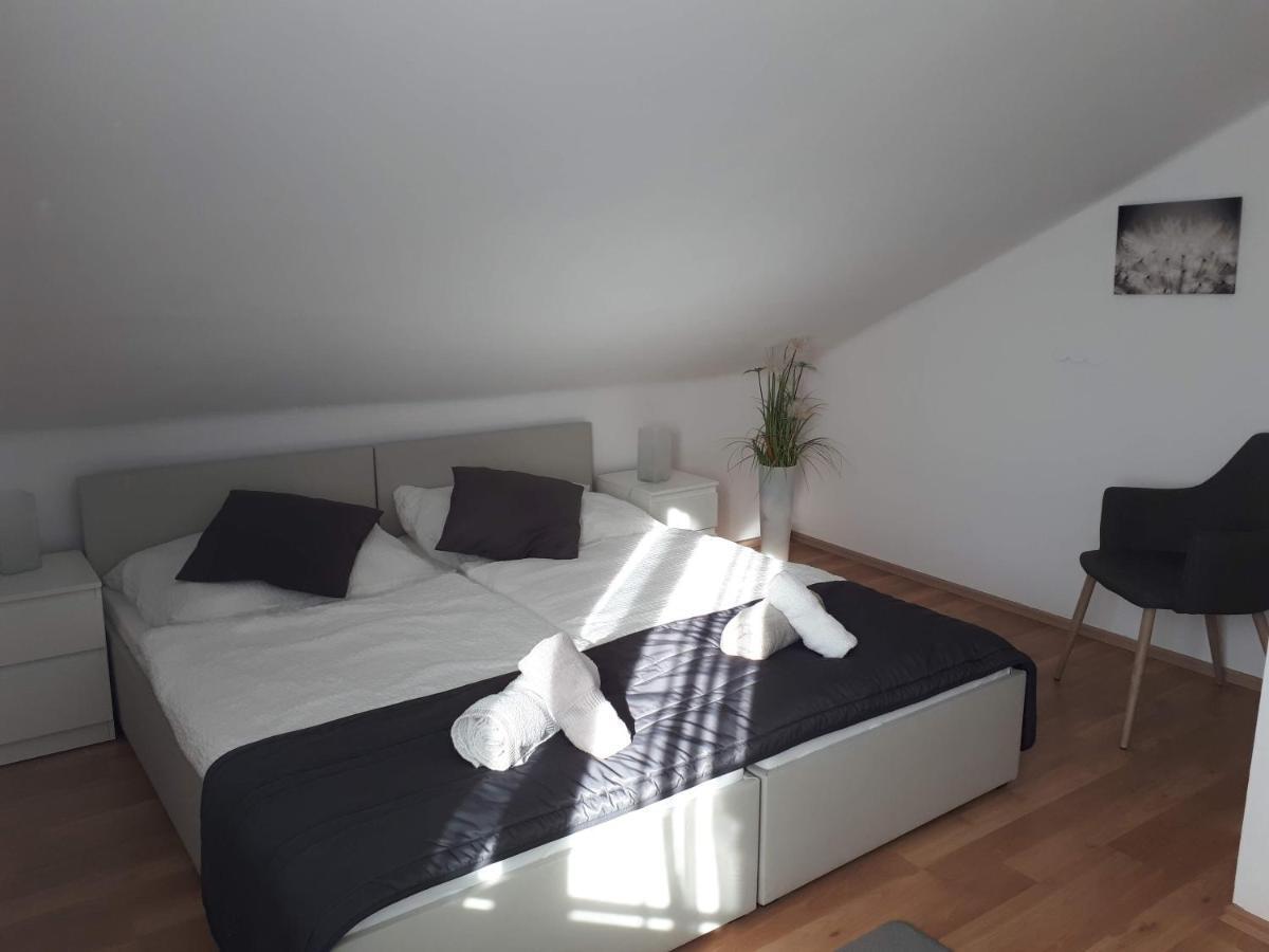 Mistel Apartman Bodensdorf Exteriör bild
