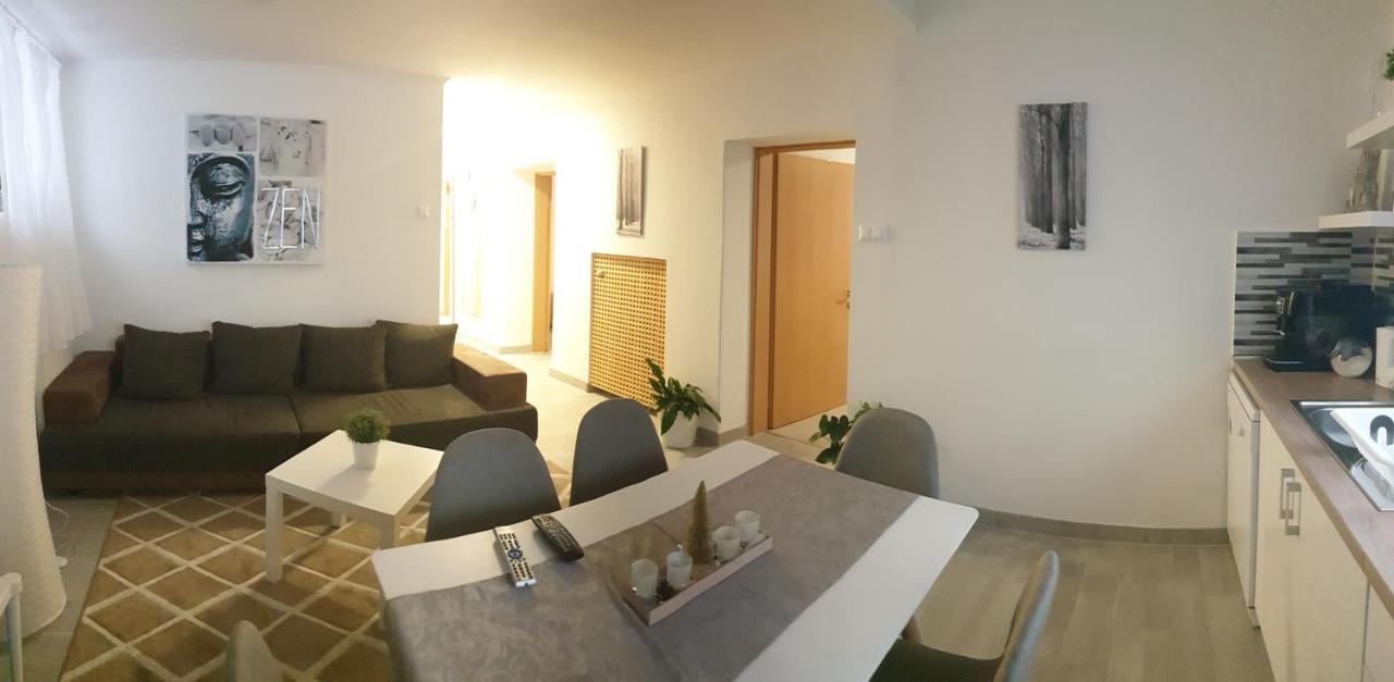 Mistel Apartman Bodensdorf Exteriör bild
