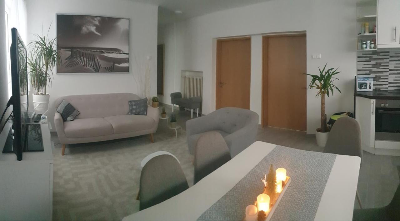 Mistel Apartman Bodensdorf Exteriör bild
